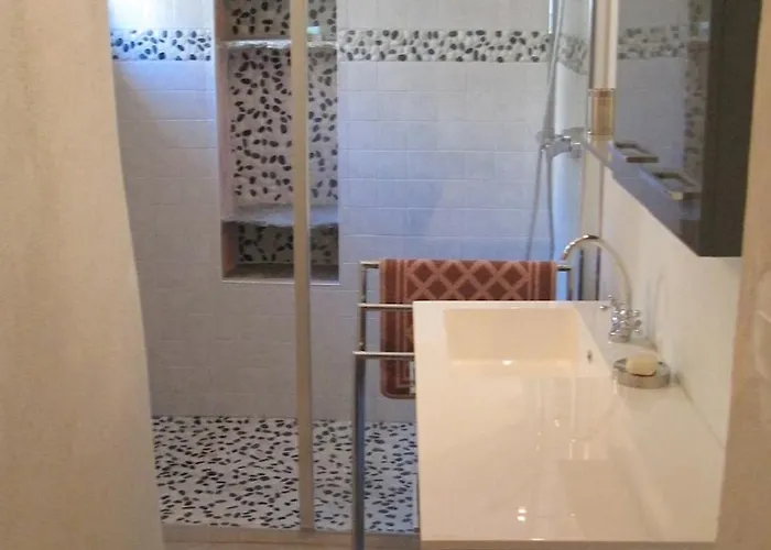 Maison Ancienne Renovee Avec Vue Sur Et Cap Corse *