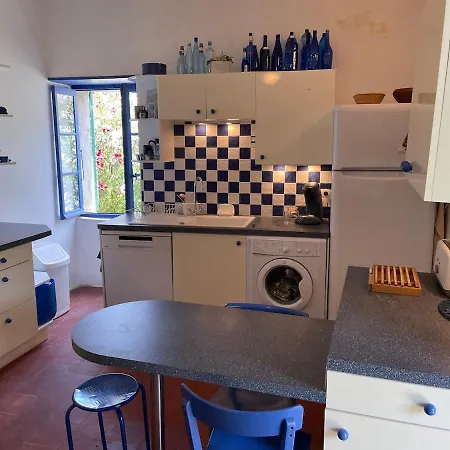 Maison Ancienne Renovee Avec Vue Sur Et Cap Corse Centuri
