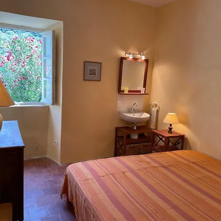Villa Maison Ancienne Renovee Avec Vue Sur Et Cap Corse *