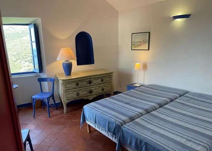 Maison Ancienne Renovee Avec Vue Sur Et Cap Corse *