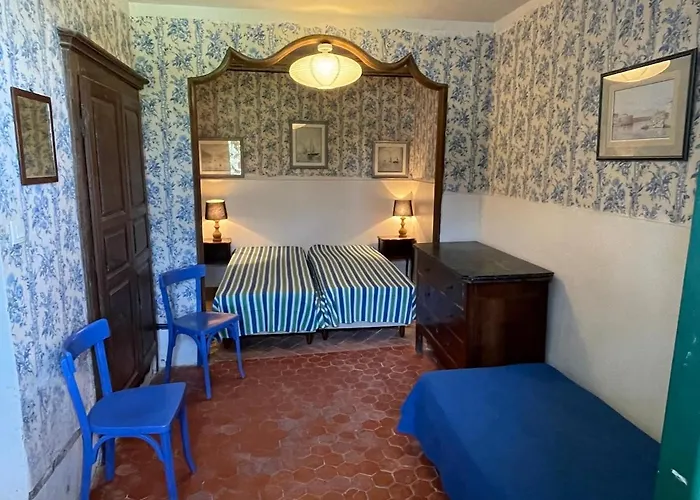 Maison Ancienne Renovee Avec Vue Sur Et Cap Corse * סנטורי