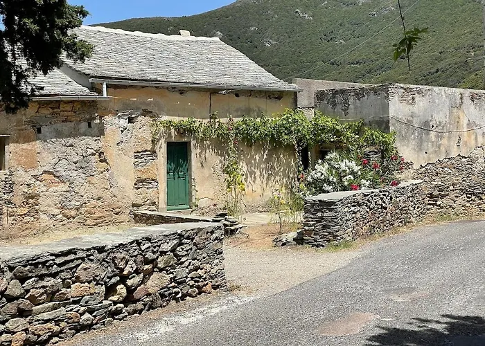 Maison Ancienne Renovee Avec Vue Sur Et Cap Corse וילה סנטורי